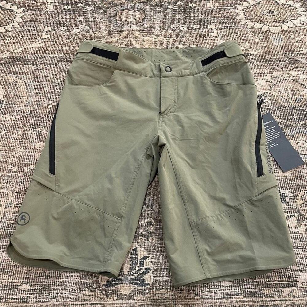 Backcountry Mens Small Mountain Bike Shorts Olive Green MTB Trail Cycling NWT